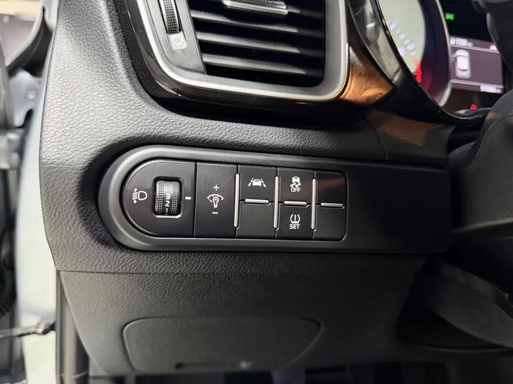 Kia XCeed 1.0 T-GDi DynamicLine Apple Carplay uit 2022, foto 15