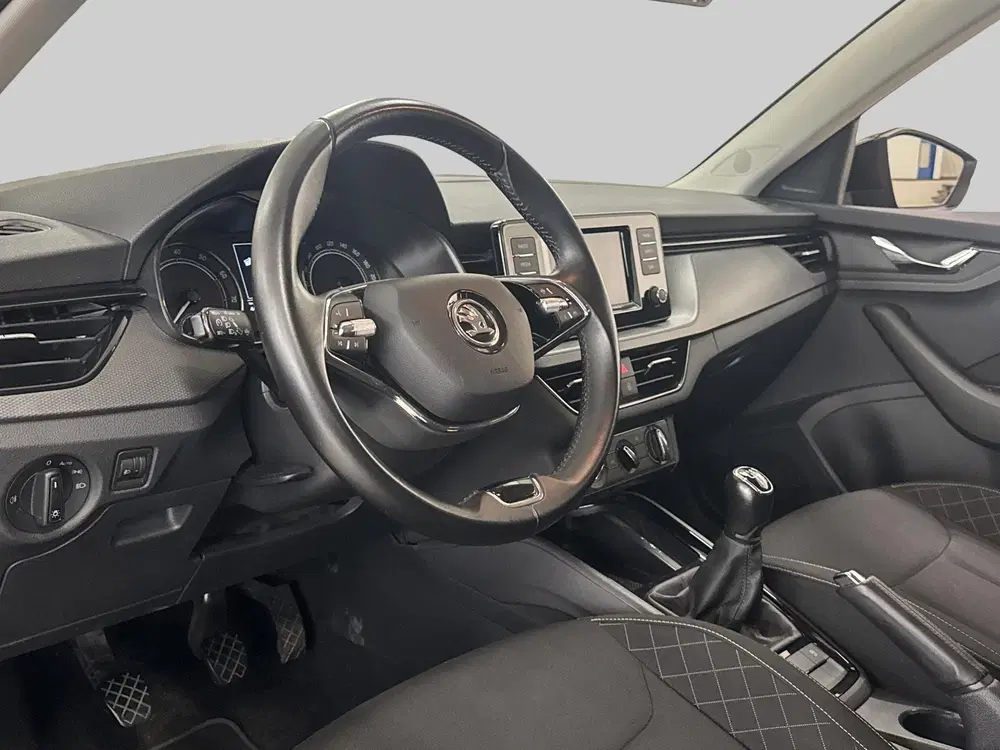 Skoda Kamiq 1.0 TSI Ambition uit 2021, foto 4