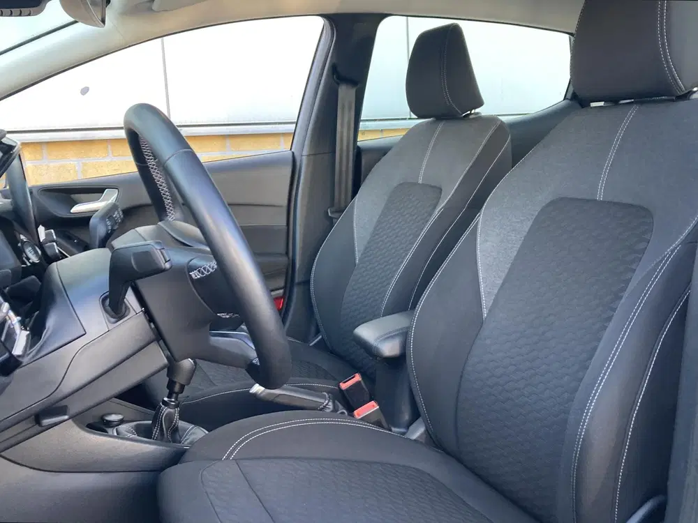 Ford Fiesta 1.0 EcoBoost Hybrid 125 pk Titanium Apple uit 2023, foto 9