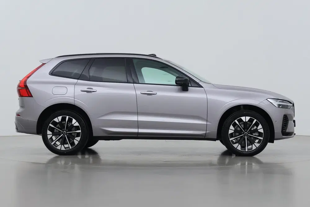 Volvo XC60 T8 Ultra Dark uit 2025, foto 10