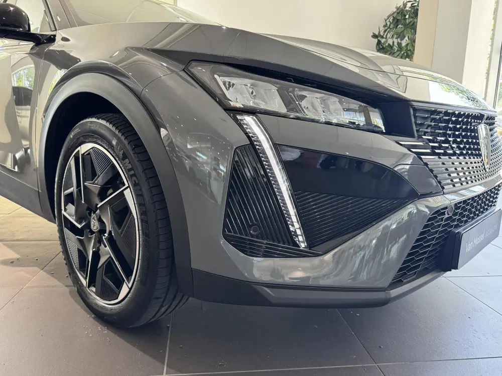 Peugeot 408 1.6 HYbrid Allure Pack 225 EAT8 uit 2025, foto 12