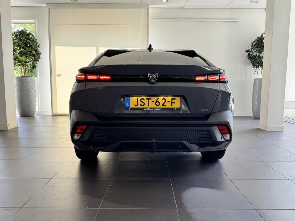 Peugeot 408 1.6 HYbrid Allure Pack 225 EAT8 uit 2025, foto 5