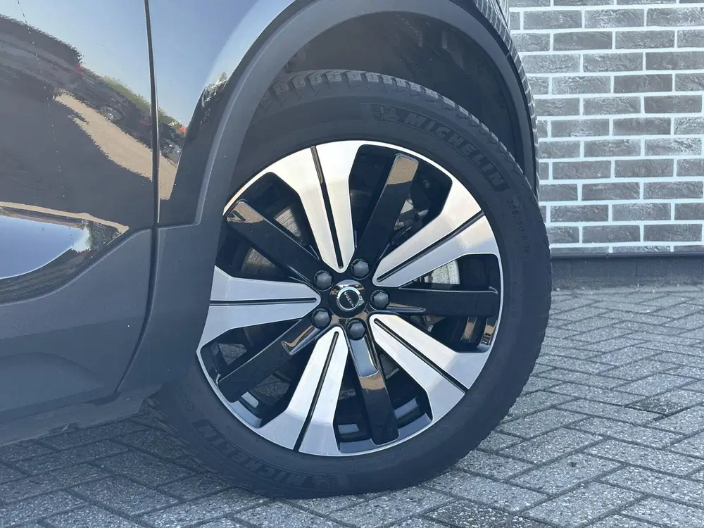 Volvo C40 Recharge Plus 69 kWh uit 2022, foto 7