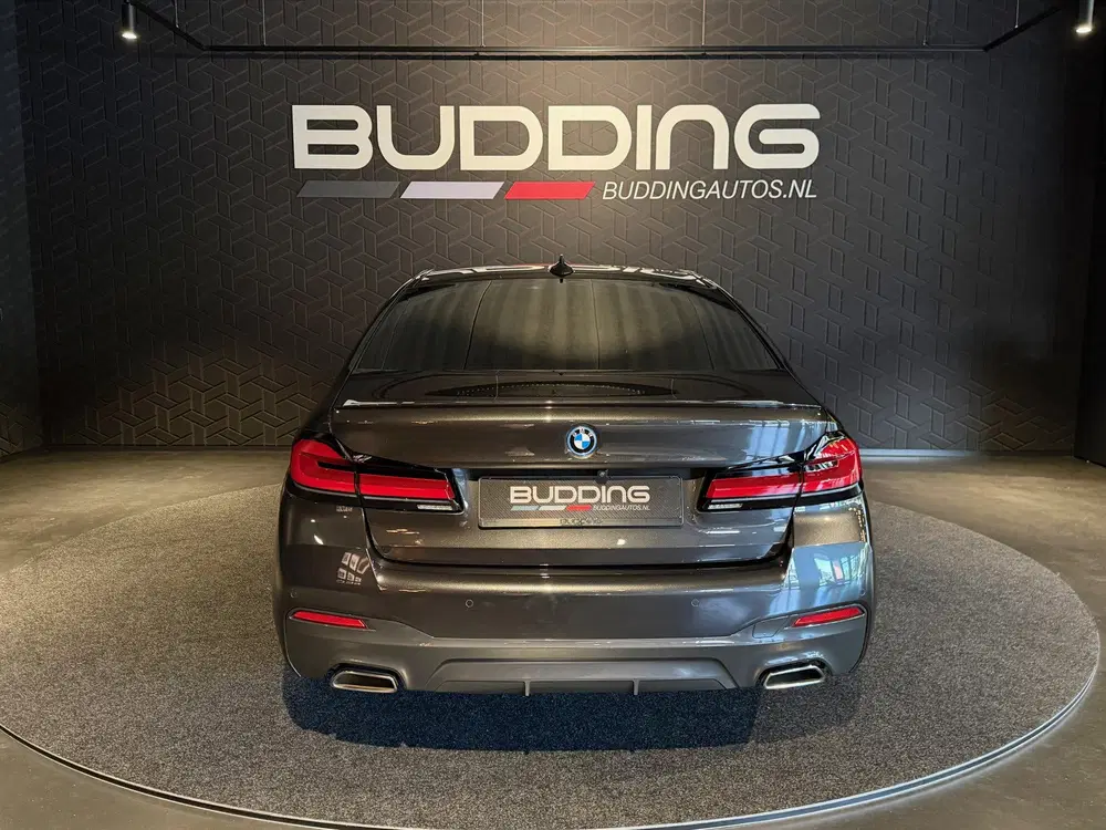 BMW 5-serie 5 Serie 545e xDrive Business Ed uit 2022, foto 6