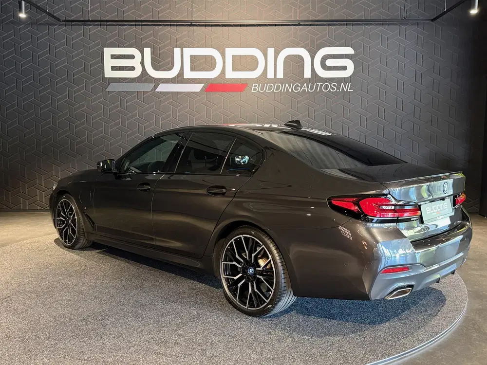BMW 5-serie 5 Serie 545e xDrive Business Ed uit 2022, foto 7