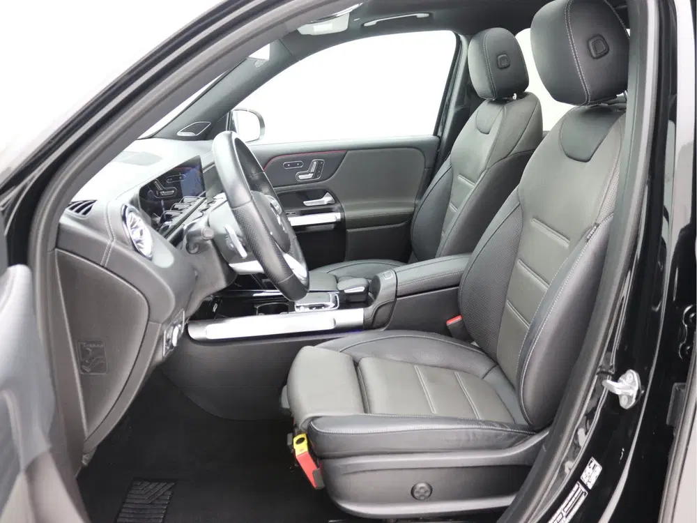 Mercedes-Benz GLB 200d AMG 7p. Pano uit 2020, foto 10