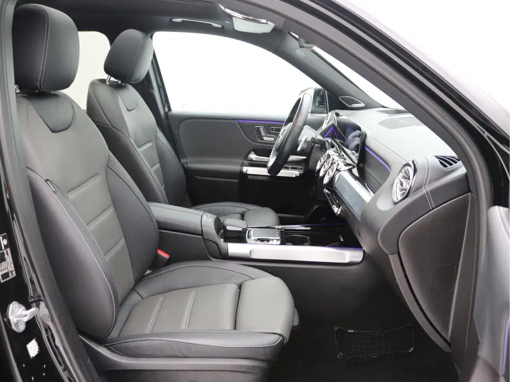 Mercedes-Benz GLB 200d AMG 7p. Pano uit 2020, foto 11