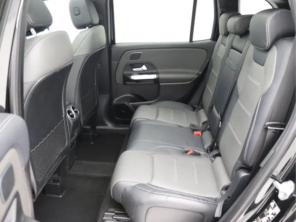 Mercedes-Benz GLB 200d AMG 7p. Pano uit 2020, foto 12