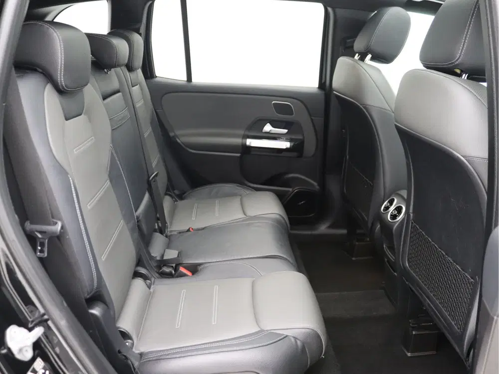 Mercedes-Benz GLB 200d AMG 7p. Pano uit 2020, foto 13