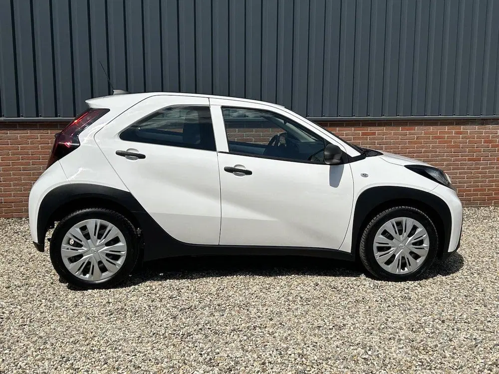 Toyota Aygo X 1.0 VVT-i Org-NL uit 2023, foto 6