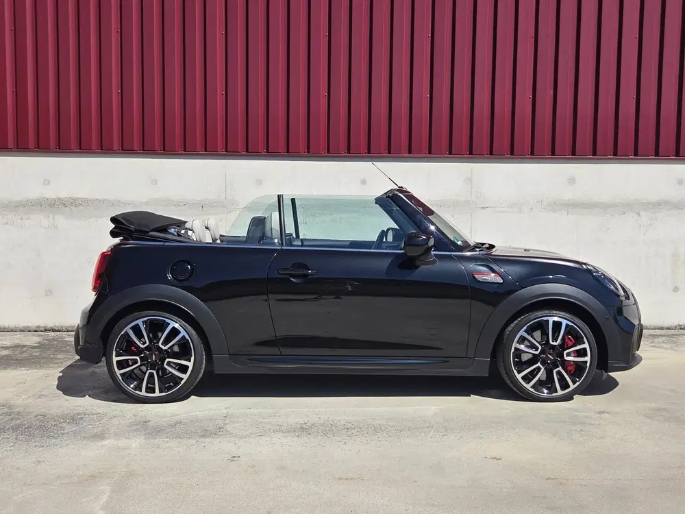 Mini Cabrio 2.0 John Cooper Works Classic (bj 2023) uit 2023, foto 11