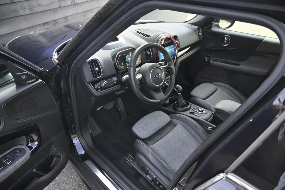 Mini Countryman 1.5 Cooper S E ALL4 uit 2022, foto 2