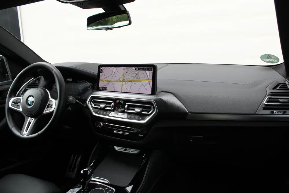 BMW X4 M40i High Executive Automaat uit 2023, foto 14