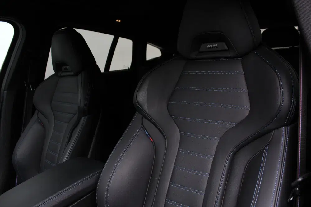 BMW X4 M40i High Executive Automaat uit 2023, foto 9