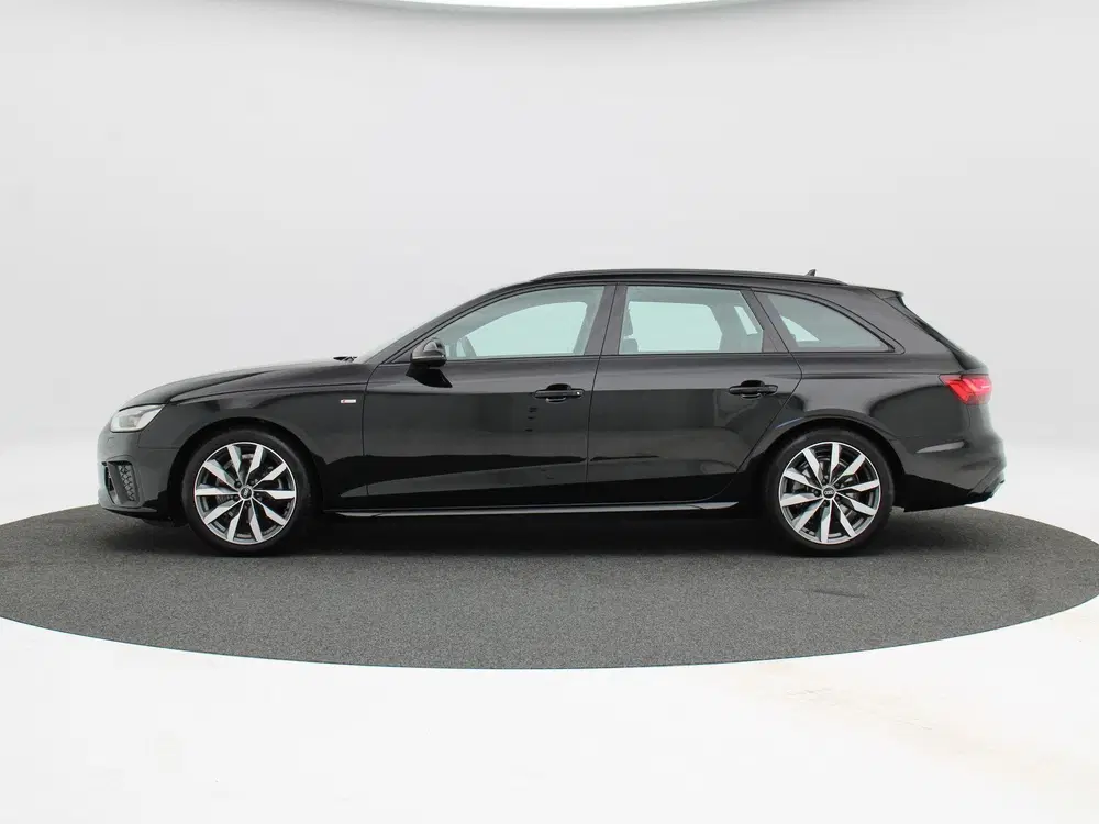 Audi A4 35 TFSi 150 Pk Automaat S edition uit 2023, foto 10