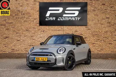 Mini Electric Classic Trim 33 kWh uit 2022