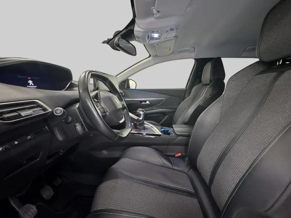 Peugeot 3008 1.2 PureTech Blue Lease Allure uit 2021, foto 12