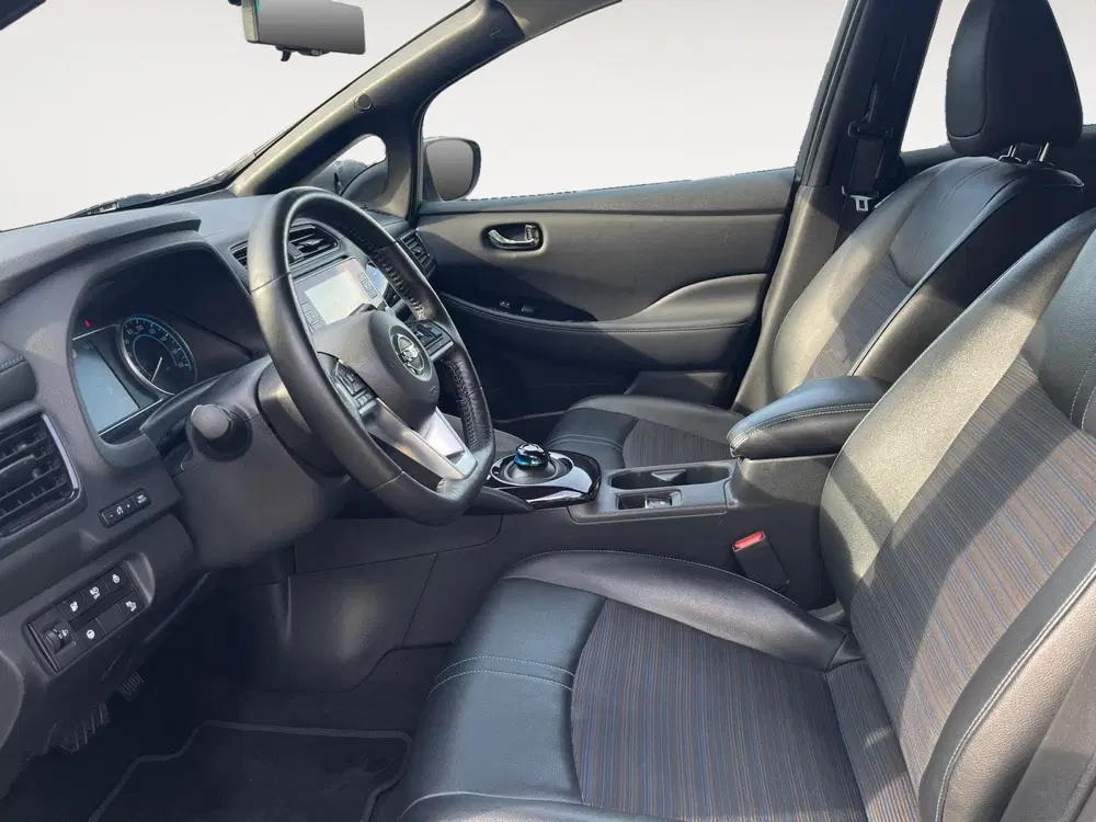 Nissan Leaf Tekna 40 kWh uit 2021, foto 13