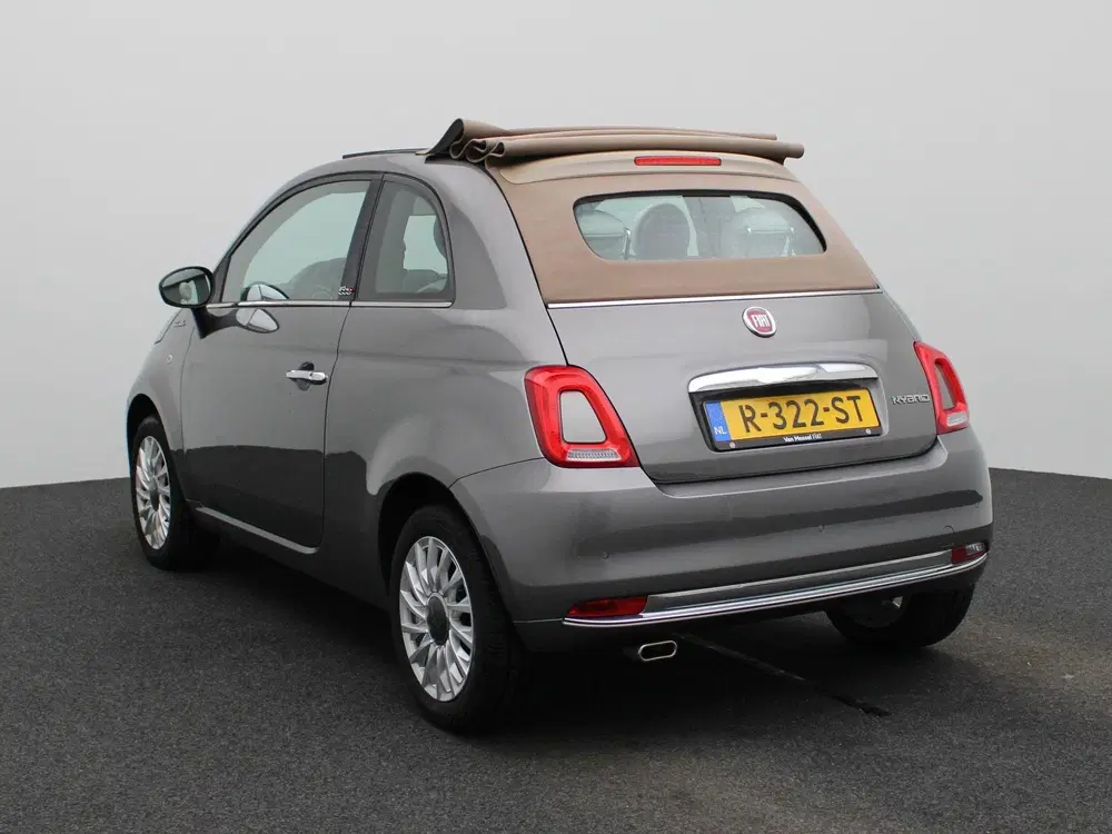 Fiat 500C 1.0 Hybrid Dolcevita uit 2022, foto 2