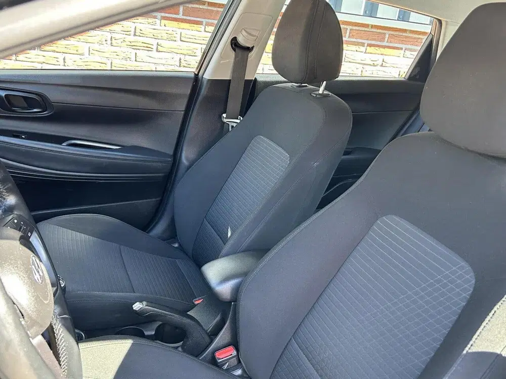 Hyundai i20 1.0 T-GDI Comfort uit 2022, foto 14