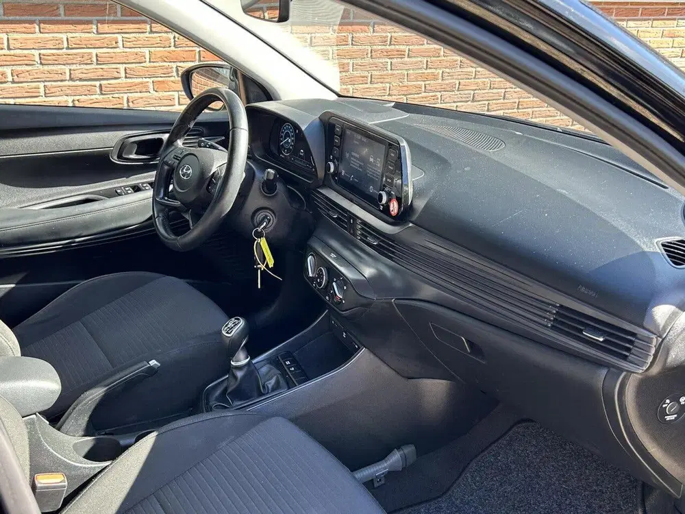 Hyundai i20 1.0 T-GDI Comfort uit 2022, foto 8