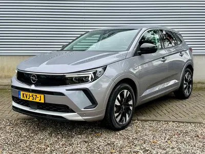 Opel Grandland 1.2 Turbo 130pk Edition [ Fm navi uit 2022