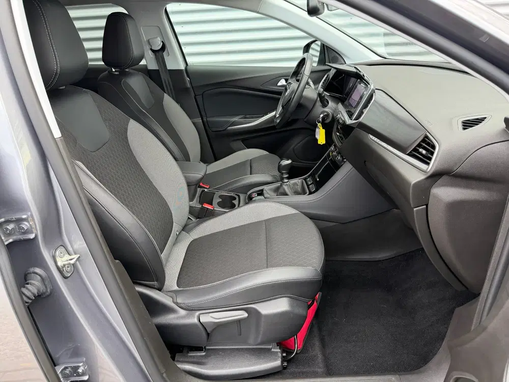Opel Grandland 1.2 Turbo 130pk Edition [ Fm navi uit 2022, foto 10