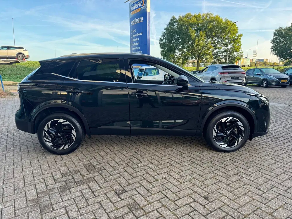 Nissan Qashqai 1.3 MHEV Xtronic N-Connecta Airco Navi Lmv uit 2025, foto 12