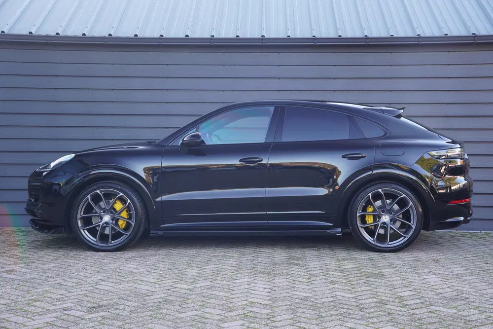 Porsche Cayenne Cayenne Coupé 3.0 E-Hybrid uit 2022, foto 3
