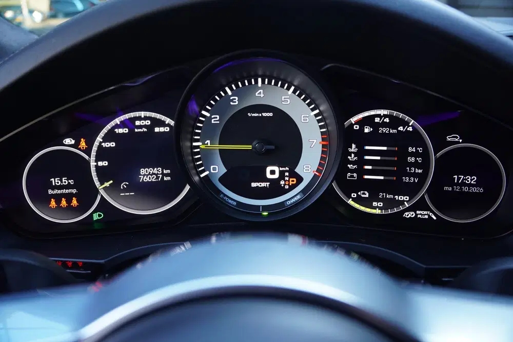 Porsche Cayenne Cayenne Coupé 3.0 E-Hybrid uit 2022, foto 4
