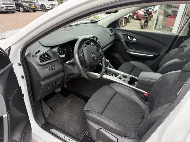Renault Kadjar 1.3 TCe Automaat uit 2019, foto 7