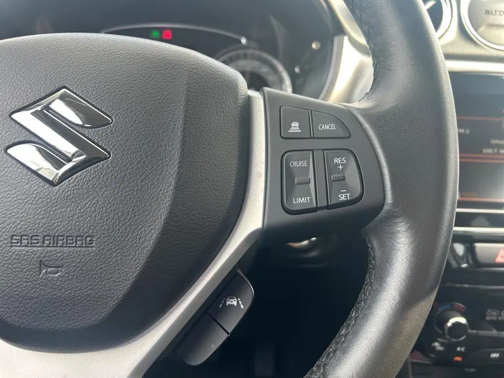 Suzuki Vitara 1.5 Hybrid Select Rhino Edition uit 2024, foto 10