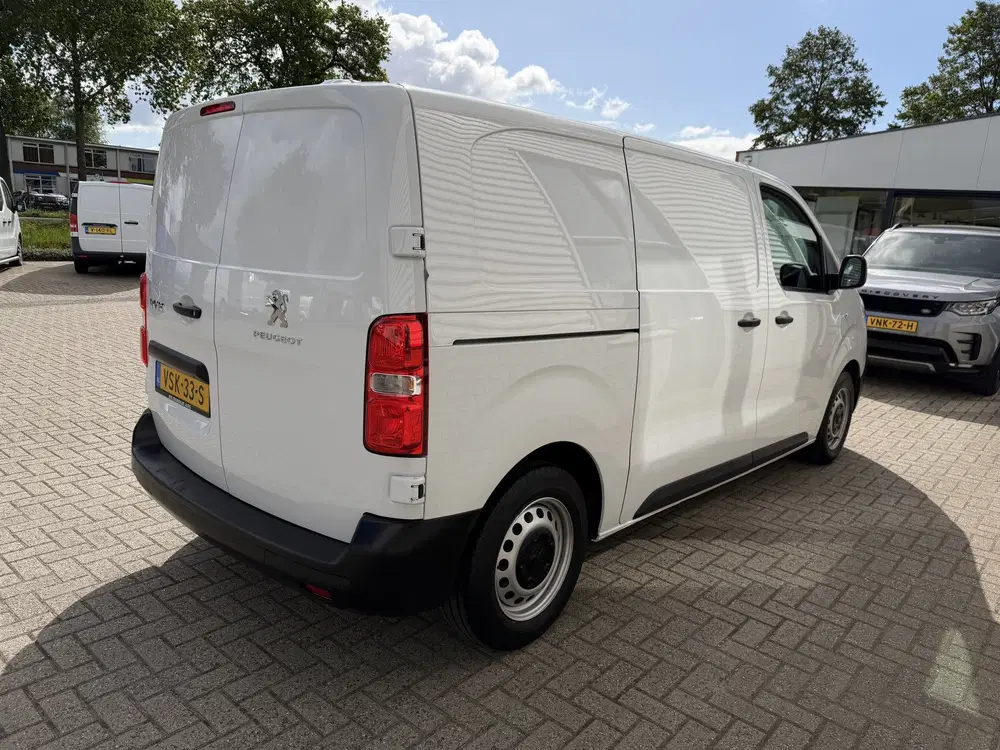 Peugeot Expert 1.5 BlueHDI L2H1 120pk Standard Premium uit 2022, foto 7
