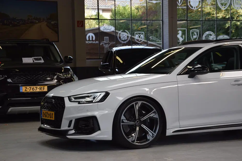 Audi A4 2.9 TFSI RS 4 Quattro Panoramadak uit 2019, foto 8