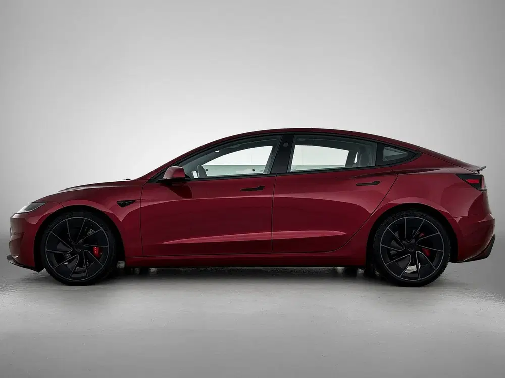 Tesla Model 3 Performance AWD 78 kWh uit 2024, foto 2
