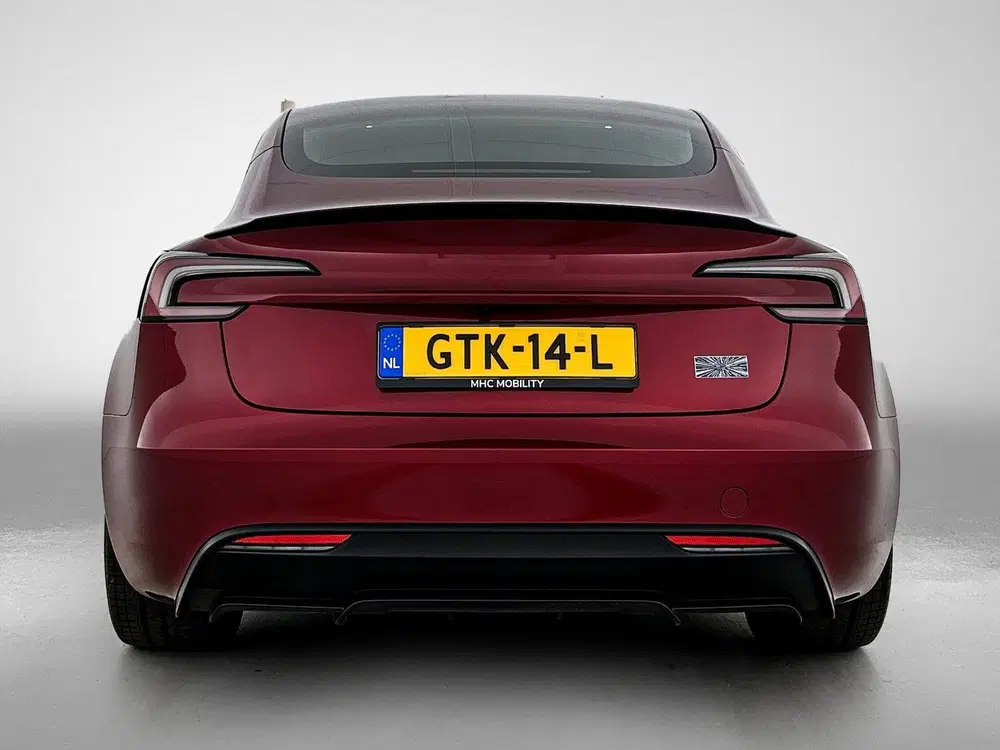 Tesla Model 3 Performance AWD 78 kWh uit 2024, foto 3