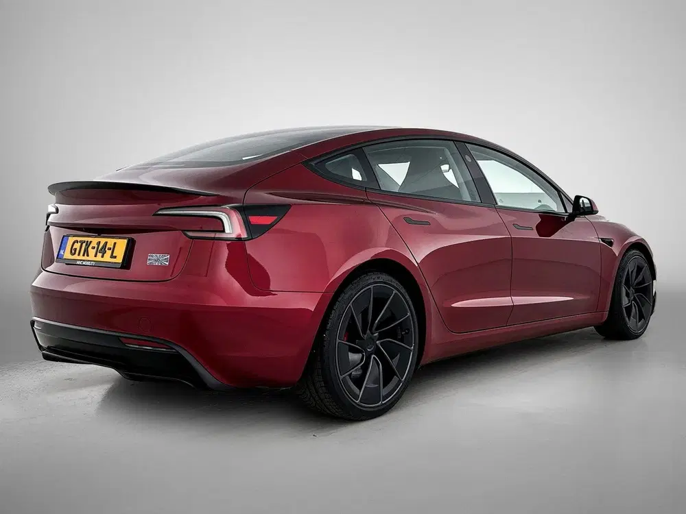 Tesla Model 3 Performance AWD 78 kWh uit 2024, foto 4