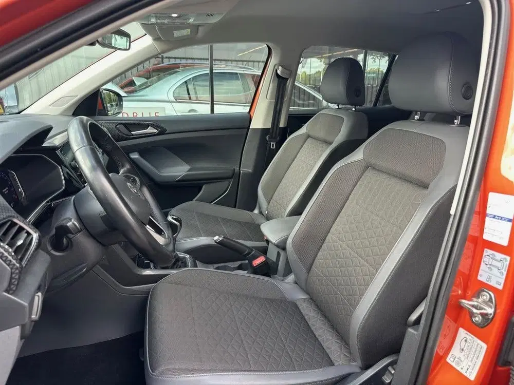 Volkswagen T-Cross 1.0 TSI 115pk Style Business uit 2020, foto 3
