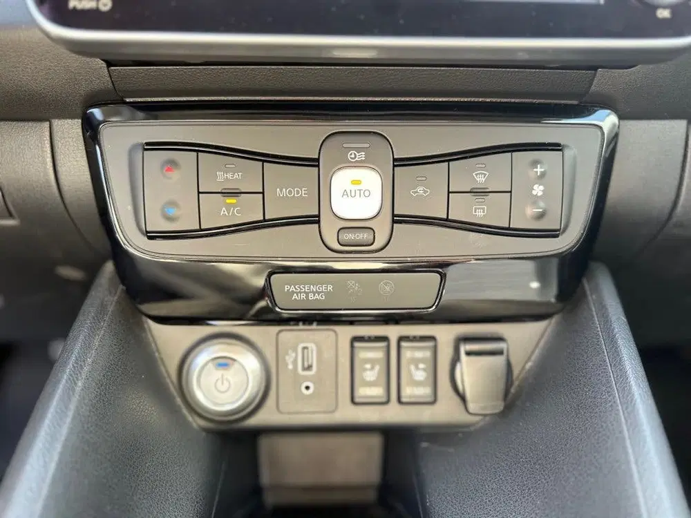 Nissan Leaf Electric 40kWh N-Connecta uit 2020, foto 14
