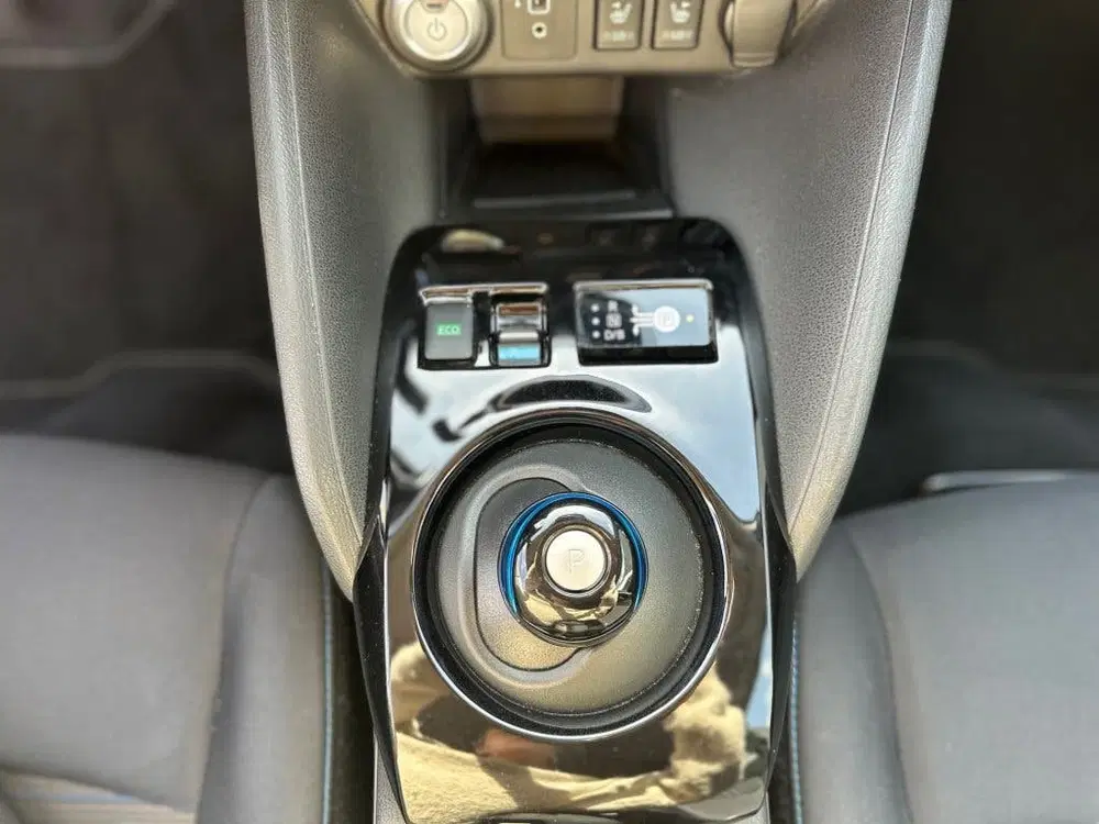 Nissan Leaf Electric 40kWh N-Connecta uit 2020, foto 15