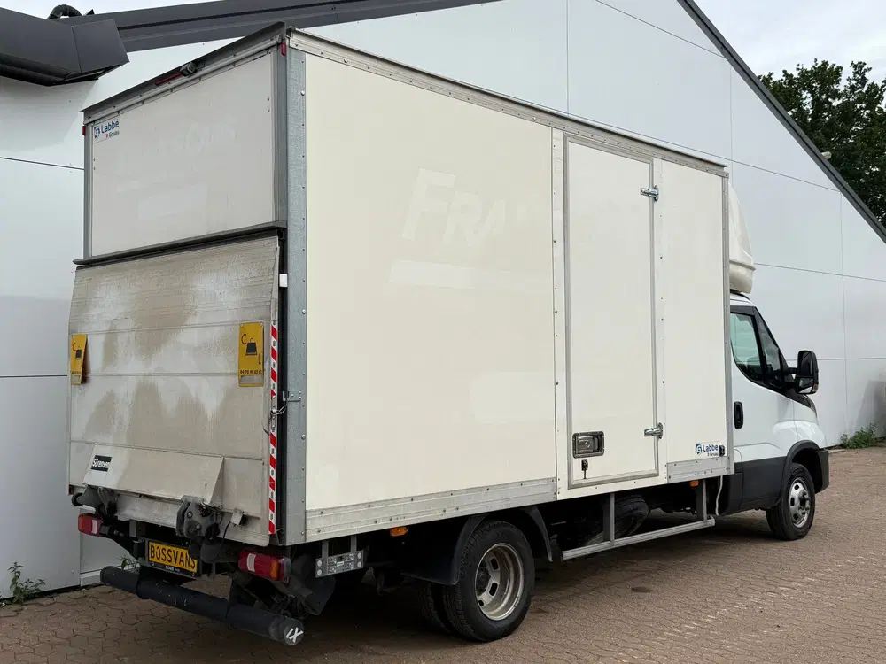 Iveco Daily 35C16 3.0 160PK Bakwagen Laadklep Zijdeur uit 2023, foto 3