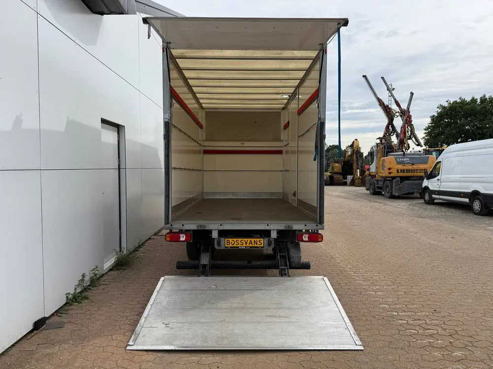 Iveco Daily 35C16 3.0 160PK Bakwagen Laadklep Zijdeur uit 2023, foto 8