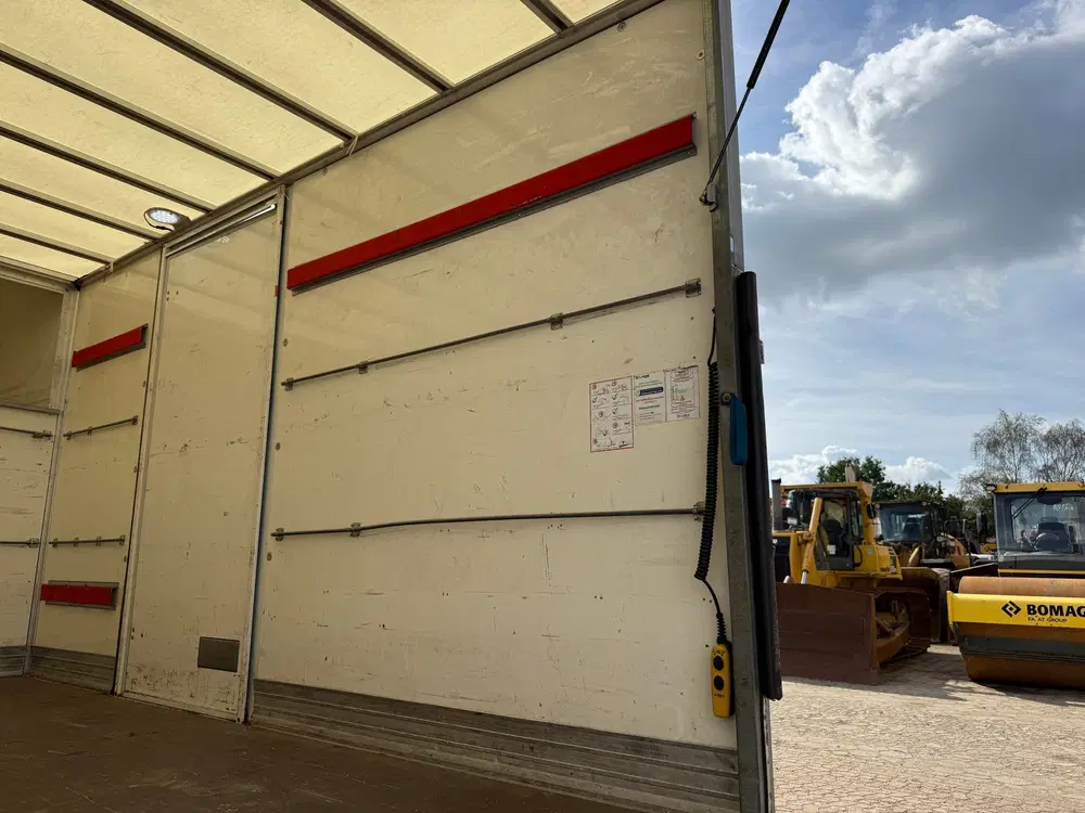Iveco Daily Daily 35C16 3.0 160PK (bj 2023) uit 2023, foto 12