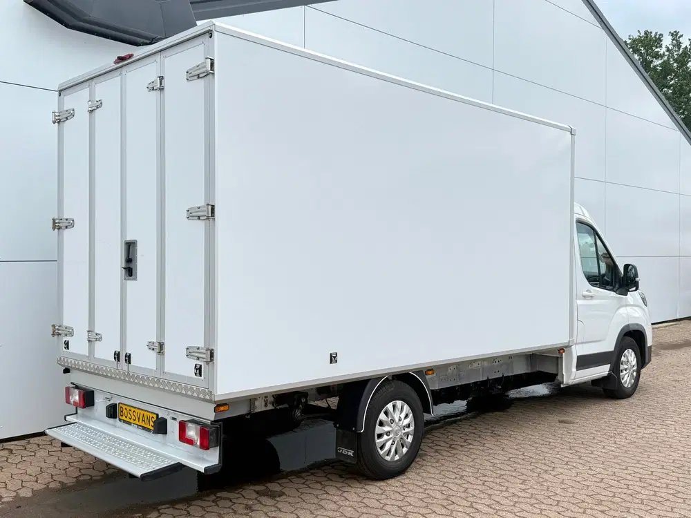 Maxus eDeliver 9 Elektrisch Bakwagen Airco ACC Carplay Came uit 2023, foto 4