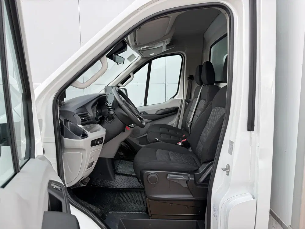 Maxus eDeliver 9 Elektrisch Bakwagen Airco ACC Carplay Came uit 2023, foto 6