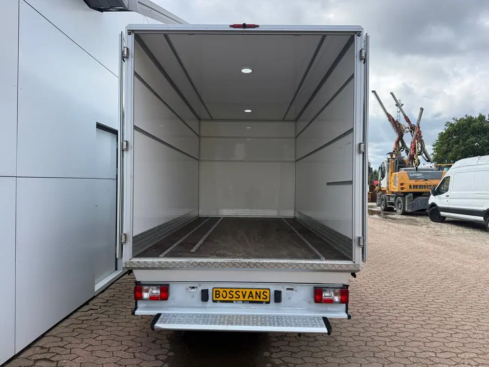 Maxus eDeliver 9 Elektrisch Bakwagen Airco ACC Carplay Came uit 2023, foto 9