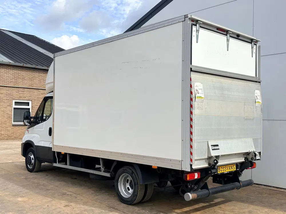 Iveco Daily 35C16 3.0 160PK Bakwagen Laadklep Zijdeur uit 2022, foto 2