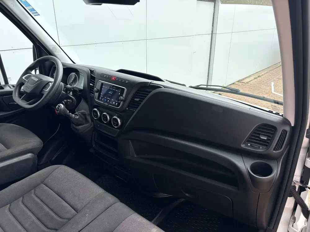 Iveco Daily 35C16 3.0 160PK Bakwagen Laadklep Zijdeur uit 2022, foto 7
