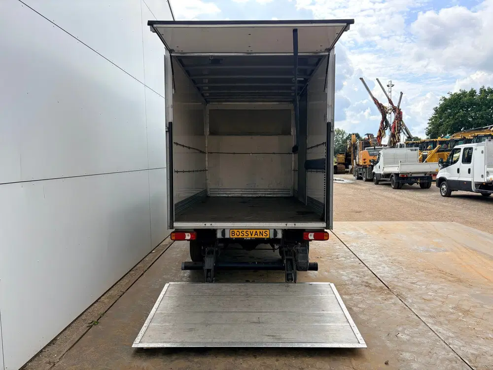 Iveco Daily 35C16 3.0 160PK Bakwagen Laadklep Zijdeur uit 2022, foto 9