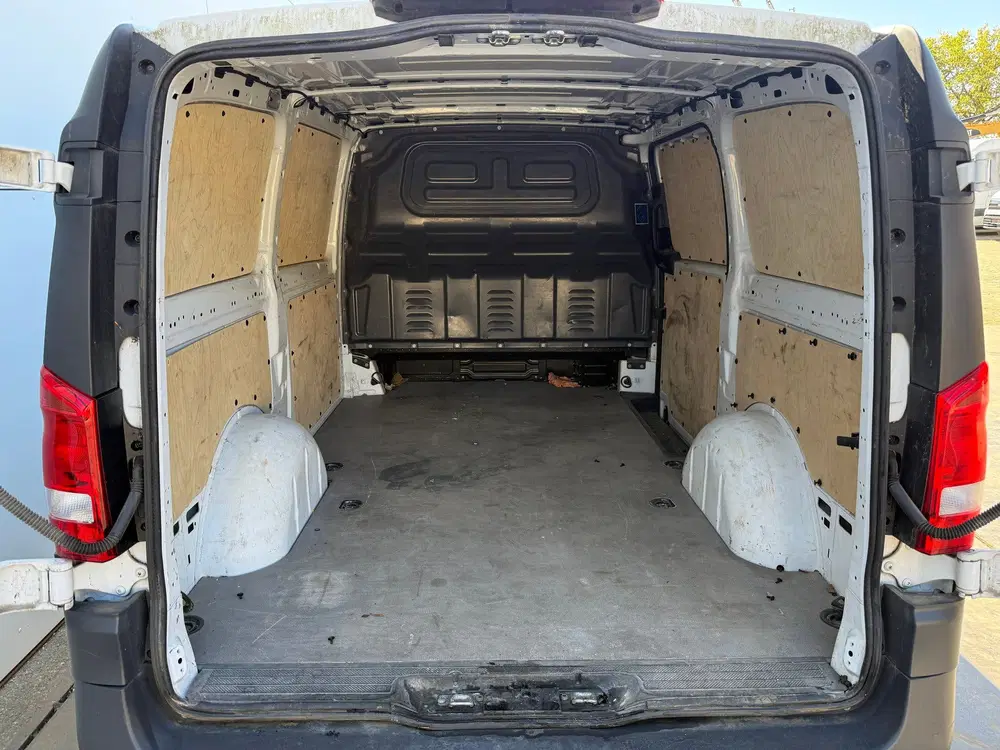 Mercedes-Benz Vito Mercedes Benz Vito 114 1.9 CDI Automaat L2 uit 2021, foto 11